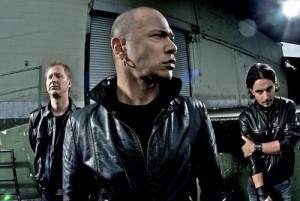 Danko_Jones_0280_photocredit_-_Dean_Karr_LOW