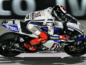 tn_jorge_lorenzo_losail_gara_motogp_2010