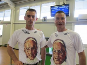 Ardenghi_e_Ghilardi_in_partenza_per_Londra_Stansted