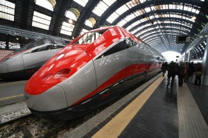 tav-frecciarossa-sempre-accesi-striscia