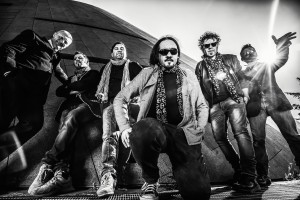 Press Shoot La Maleducazione