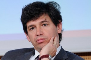 Demetrio+Albertini+O-YthfbiJycm