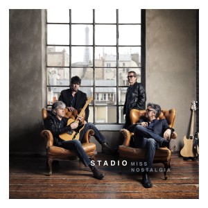 Miss Nostalgia_COVER MUSICA VIDEO