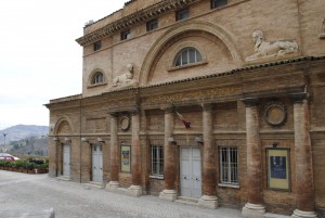 teatrosanzio urbino, Cultura