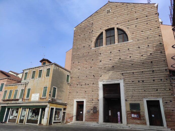 Quotidiano online Dietro La Notizia