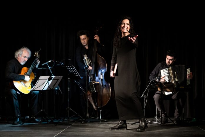 Quotidiano online Dietro La Notizia