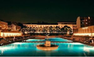 Bagni_Misteriosi_Milano_la_sera