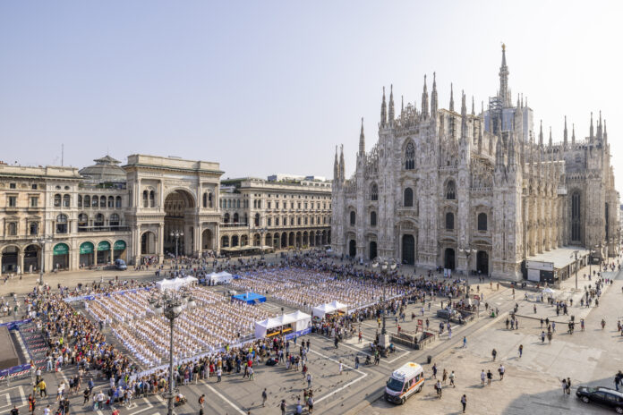 Bolle_in-Duomo_Milano_2022_Balloinbianco