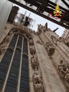 Vigili_del_fuoco_Duomo_Milano