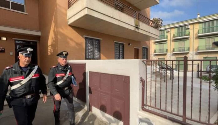Forze-_dell_ordine_abitazione_omicidio