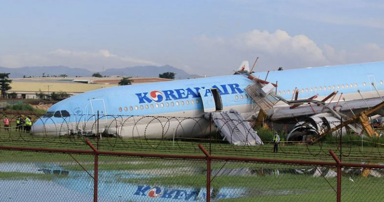 Korean_Air_24_ottobre_Isola_Cebu