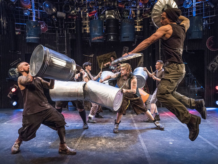 STOMP