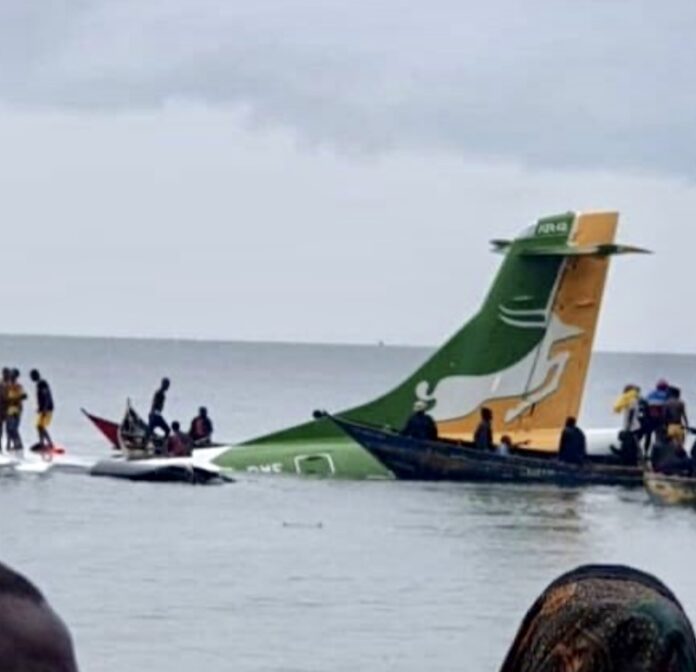 Aereo_precipitato_Lago_Vittoria_Tanzania