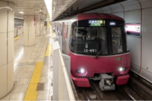 Treno_metropolitana_Oedo_Line_Tokyo