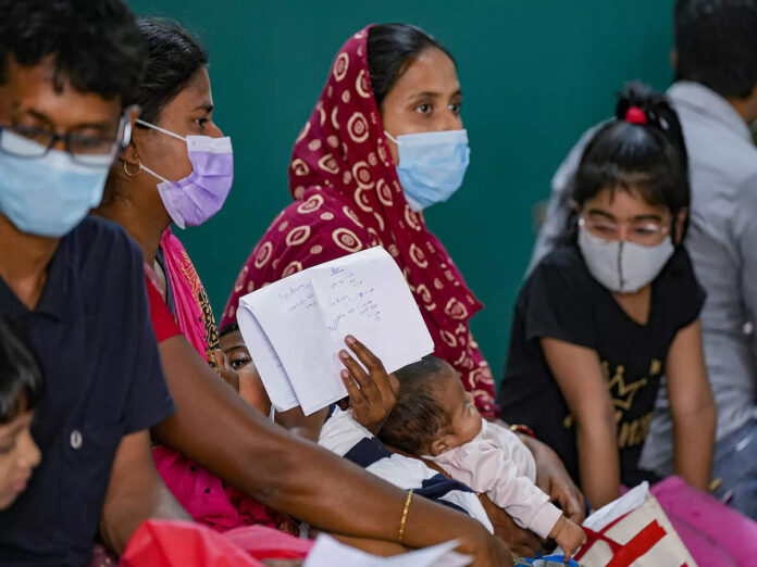 bambini_piccolissimi_con_l_adenovirus_bengala_occidetale