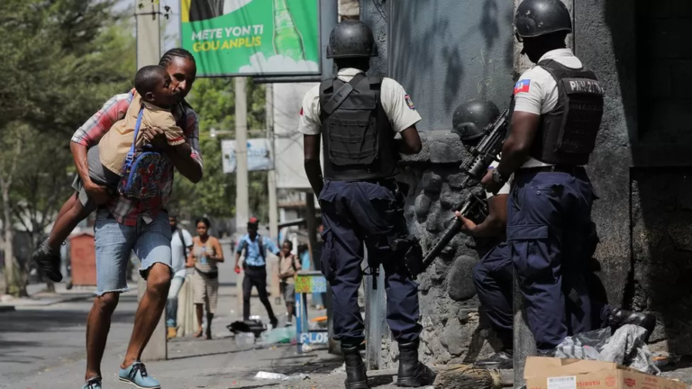 sparatoia_strade_port_au_prince_haiti