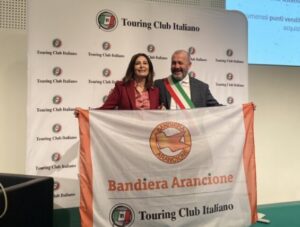 Bandiere Arancioni