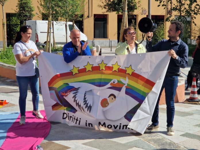 novate_flash_mob_m5s