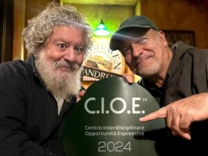 C.I.O.É.