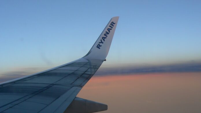 volo in ritardo ryanair catania milano