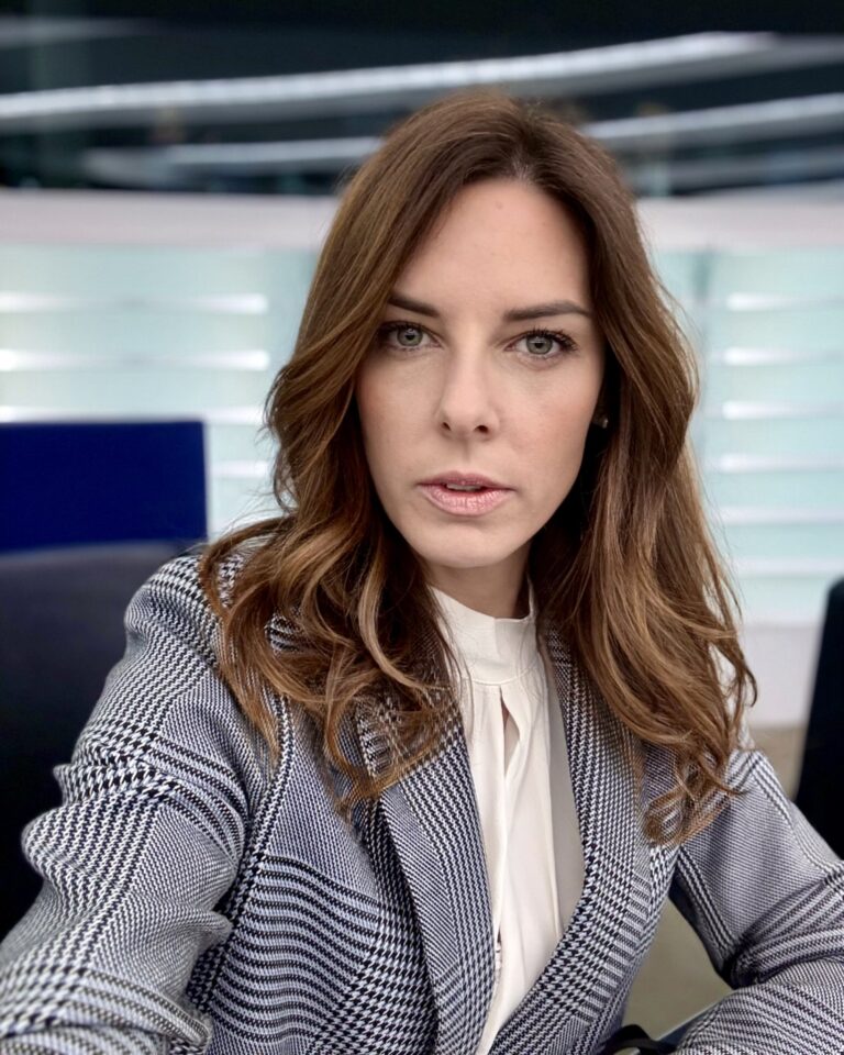 isabella-tovaglieri