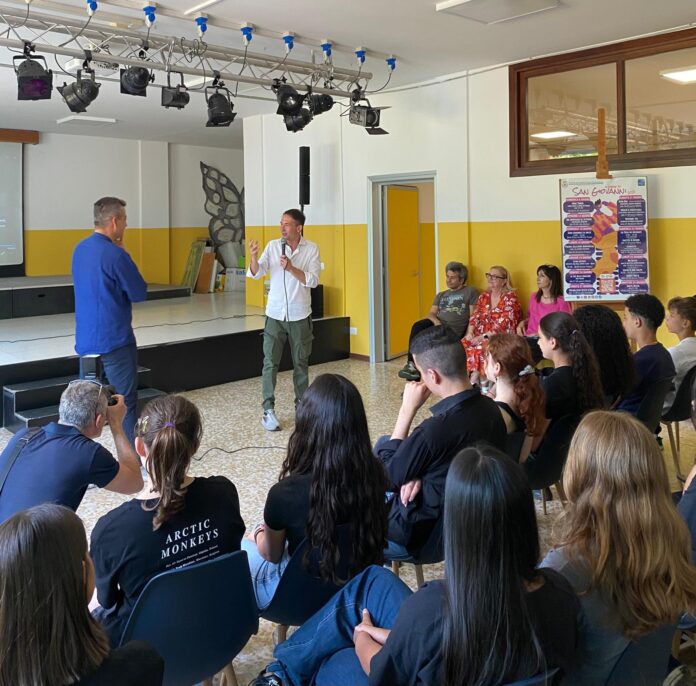 È MEGLIO IL ROCK’N’ROLL