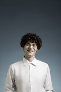 Edoardo PratiLaila Pozzo-