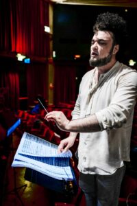 Enrico Melozzi credits Guido Morozzi -