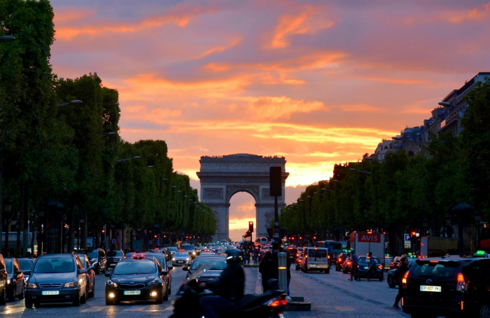 arco-di-trionfo-parigi