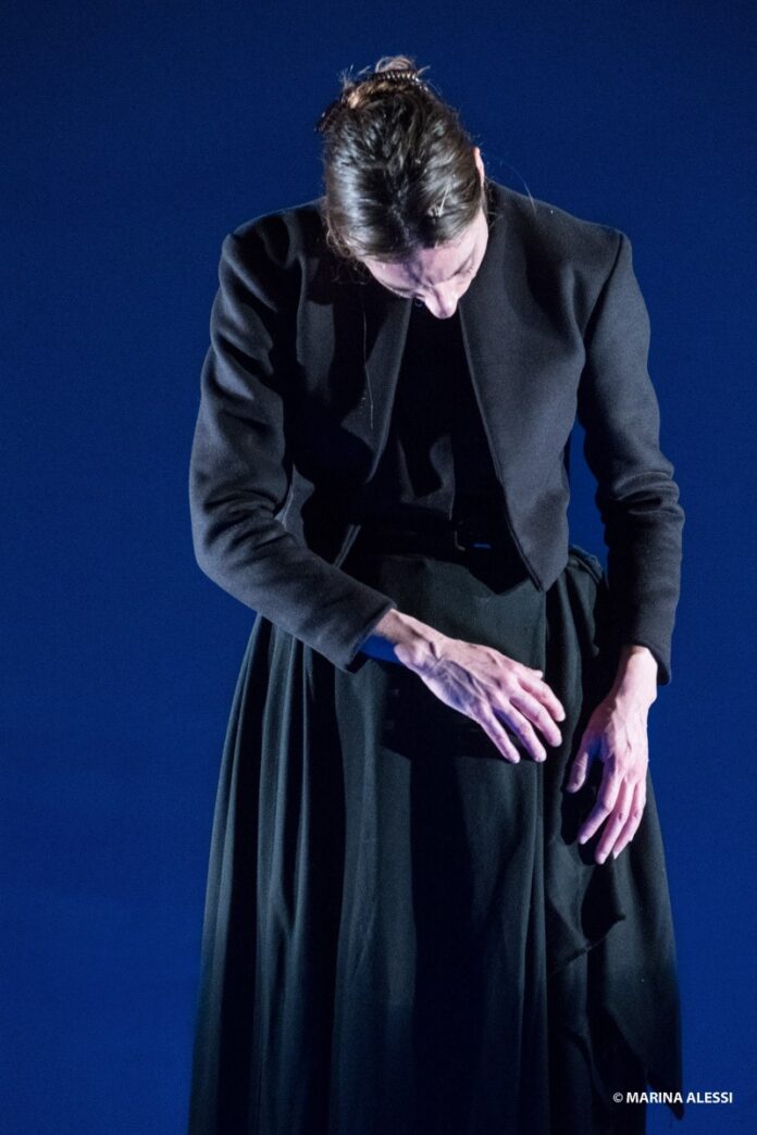 Accabadora-3-MArina-Alessi.