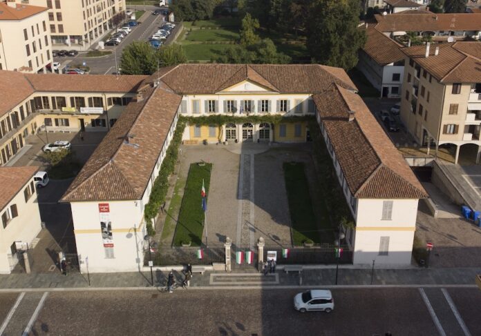 villa-borromeo-solaro