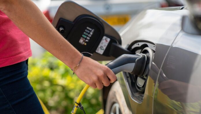 CodiciLombardia_Report_Autoelettriche