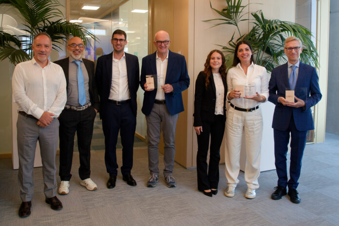 GRUPPO CAP_TOP SUPPLIER AWARD_FOTO_PREMIATI.